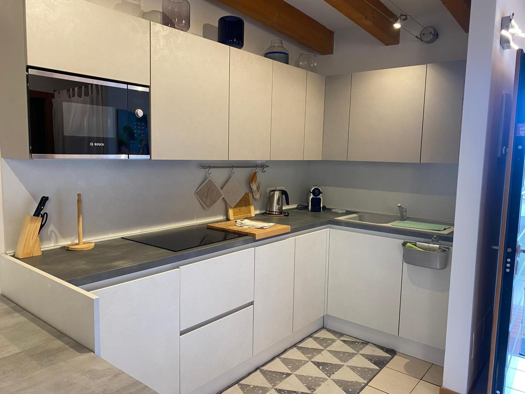 Silver Thermal Home 아르코 외부 사진
